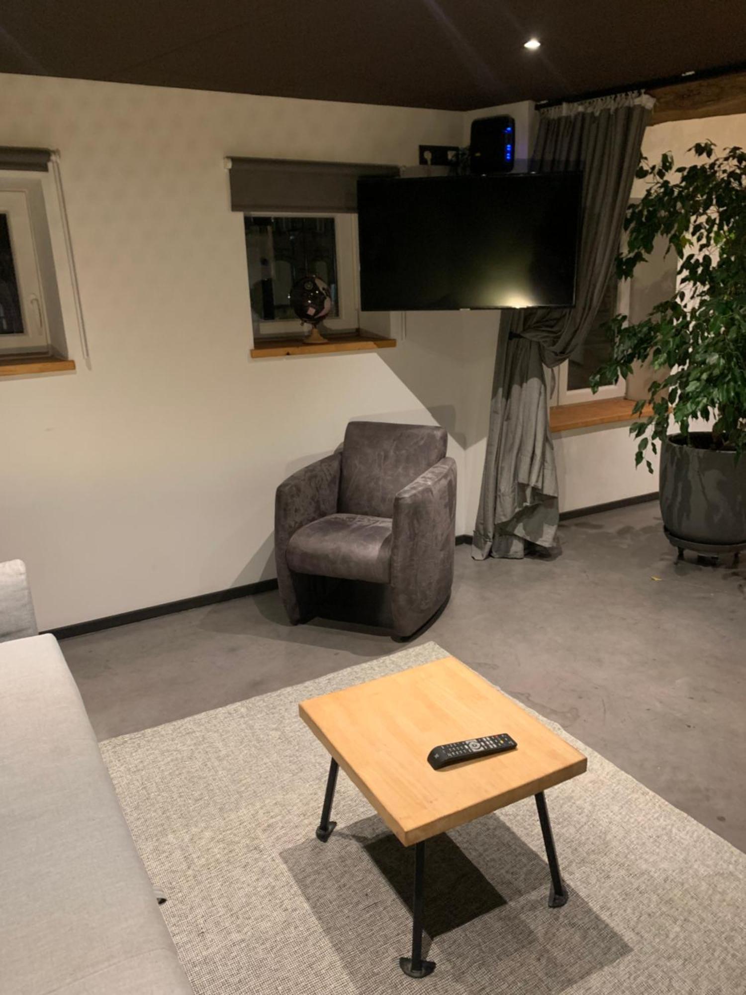 Appartement Froissart Loft à Chimay Extérieur photo
